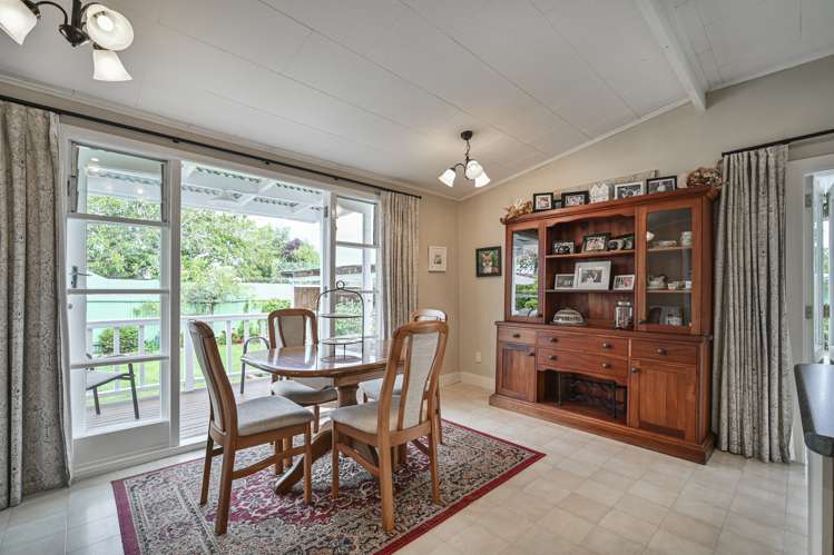 1205a Karamu Road North Mayfair_8