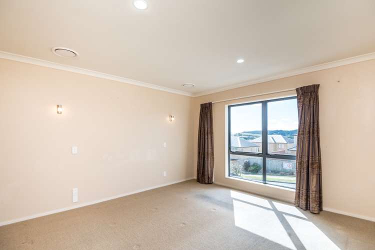 68 Erlestoke Crescent Churton Park_18