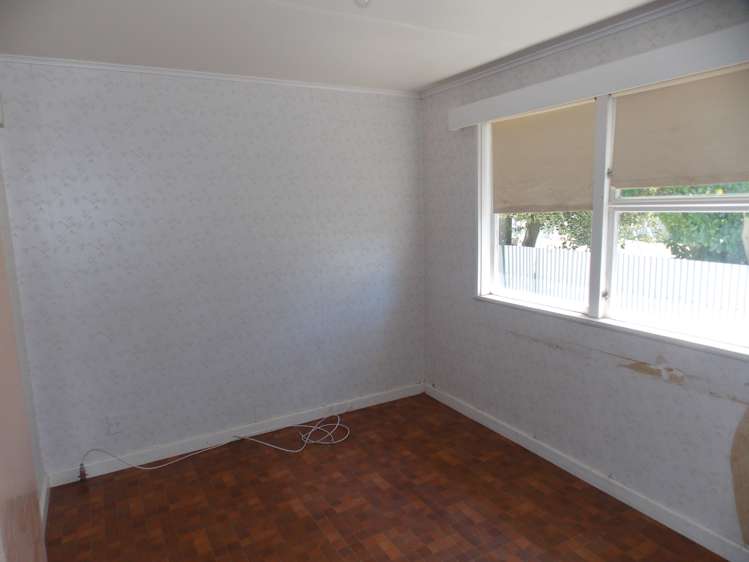 3 Clifton Street Bulls_6