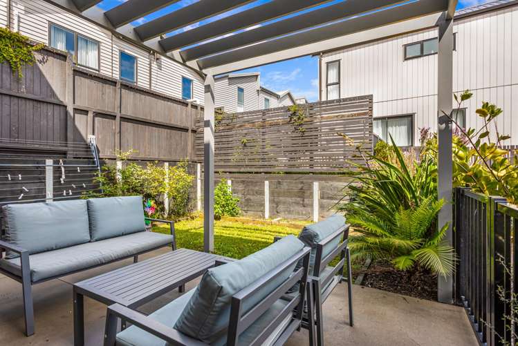 11 Rangitamiro Place Hobsonville_15