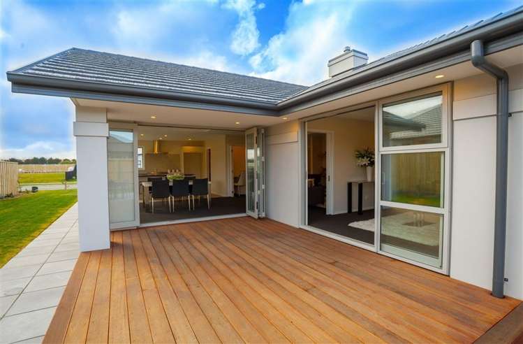 24 Oaks Drive Lincoln_22