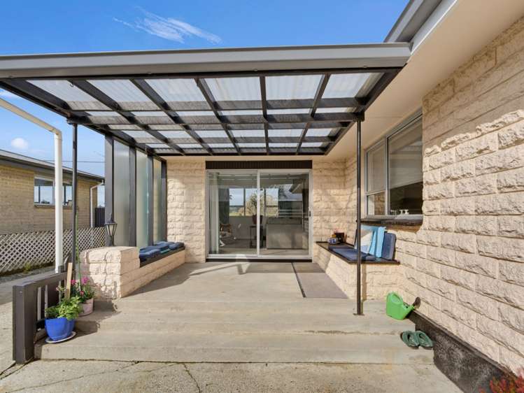 263 Main Street Mataura_24