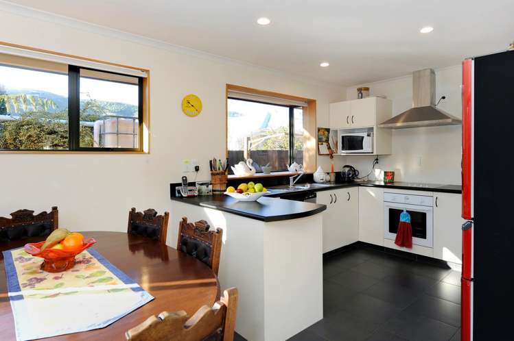 6 Sorrento Way The Wood_5