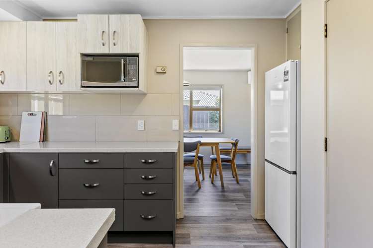 2/7 Kathleen Place Rainbow Point_17