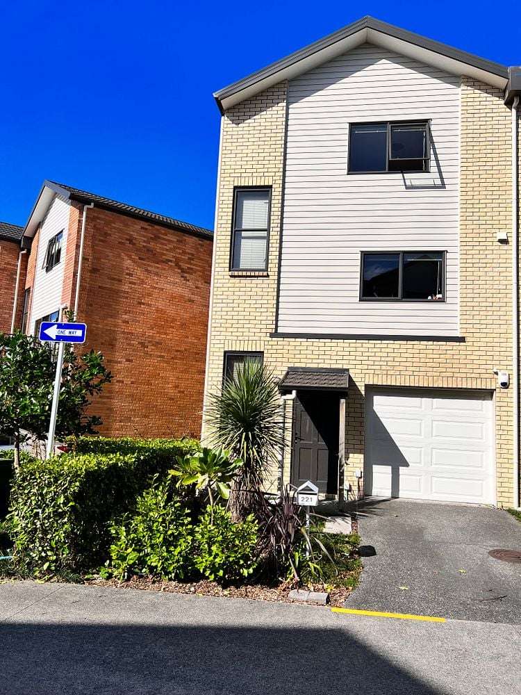 221/172 McLeod Road Te Atatu South_1