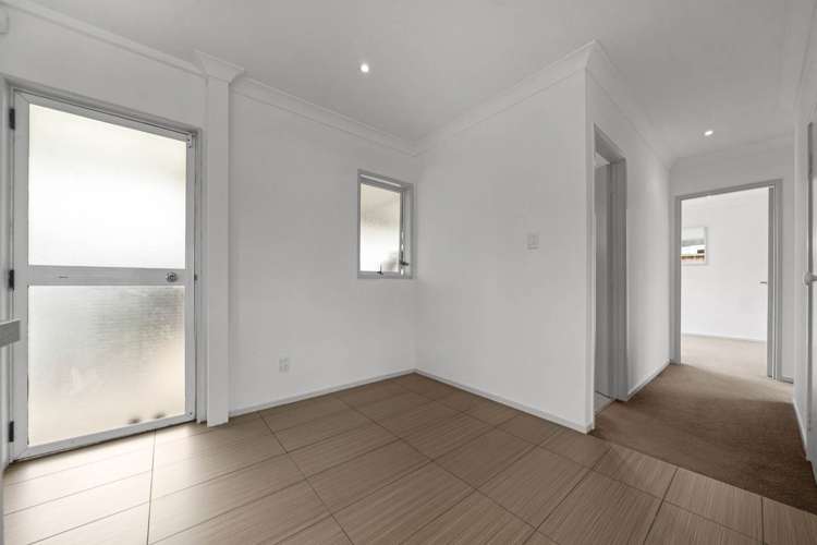 54 Edgewater Drive Pakuranga_9