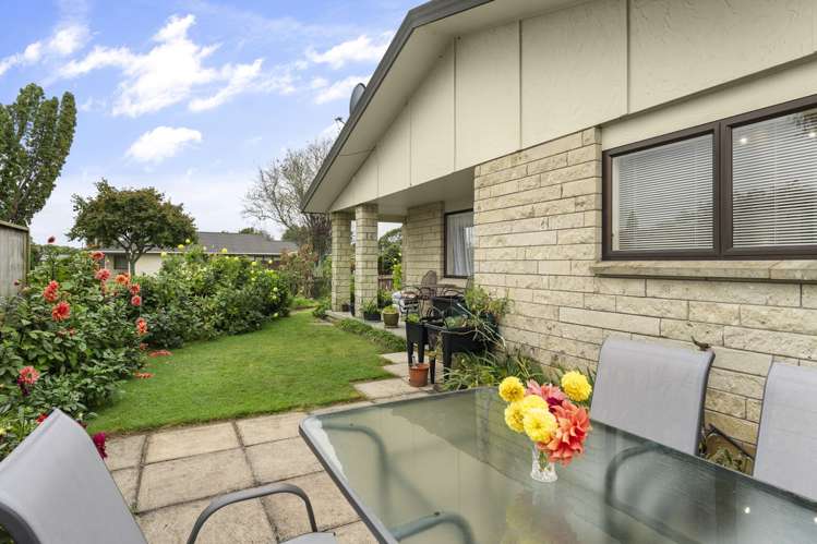 14 Conrad Place Leamington_8