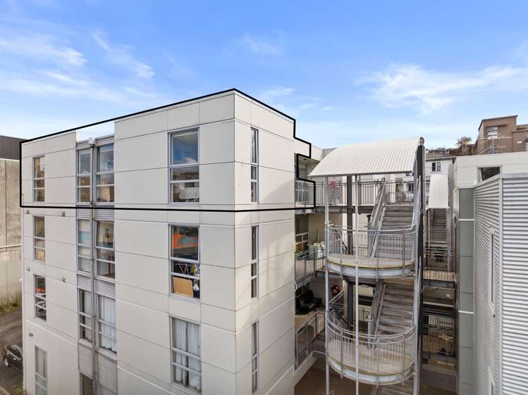 11A/27 Hanson Street Mount Cook_18