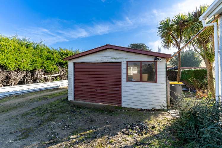 139 Main Road Waikouaiti_26