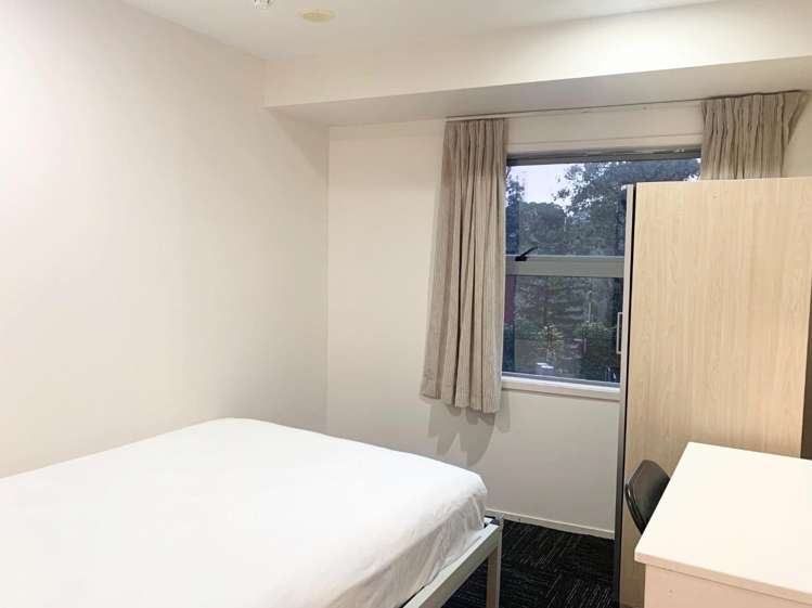 1810/23 Whitaker Place 1672_6