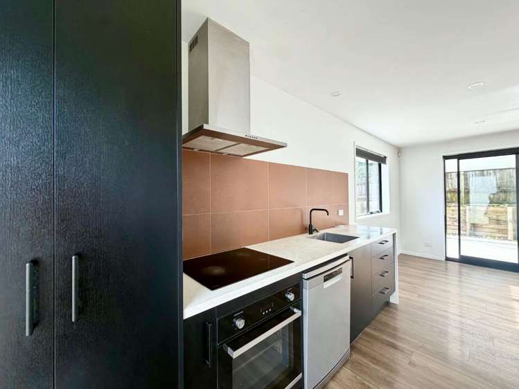 6 Banks Street 10839_5