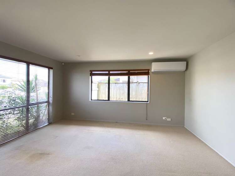 15 Thyme Court Flat Bush_2