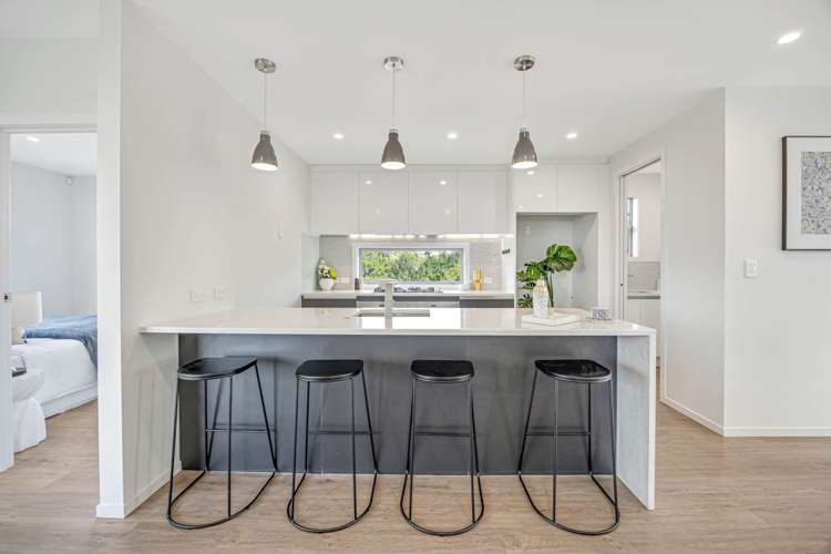 68a Arran Road Browns Bay_9