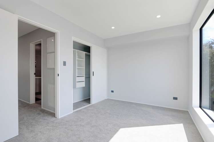 6b Athena Drive Totara Vale_24