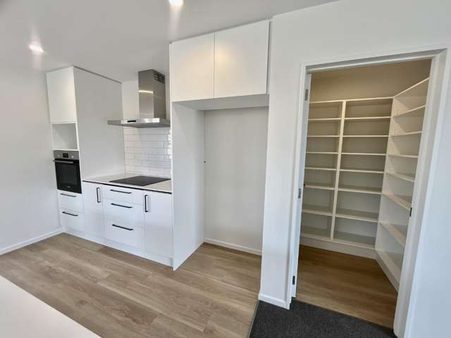 21 Muldowney Drive 11103_2