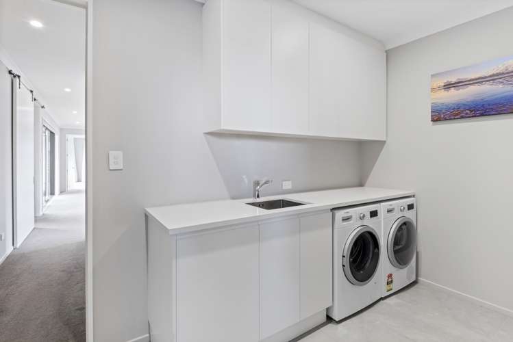 76 Verdeco Boulevard Lincoln_20