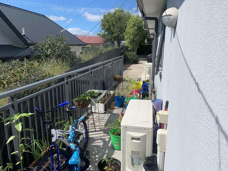 2/532 Armagh St Linwood_12