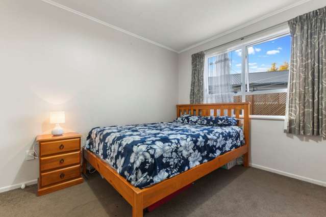 7 Resolute Way Papakura_4