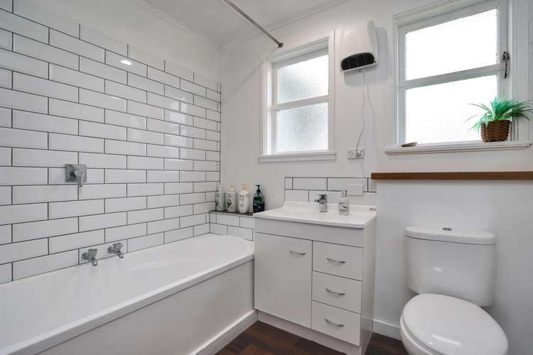 17 Allens Road Allenton_17