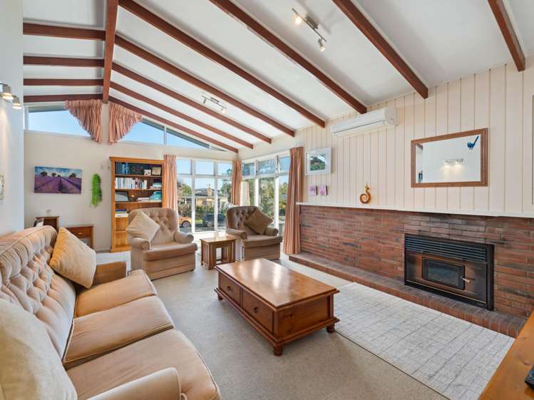 14 Janet Street Sunnyhills_2