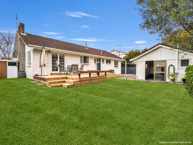 32 Mcmeekan Avenue Chartwell_31