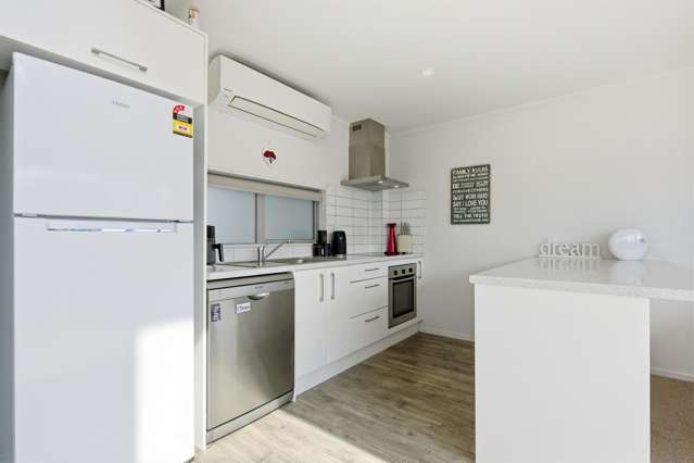 30/31 Reynolds Place Papamoa_3