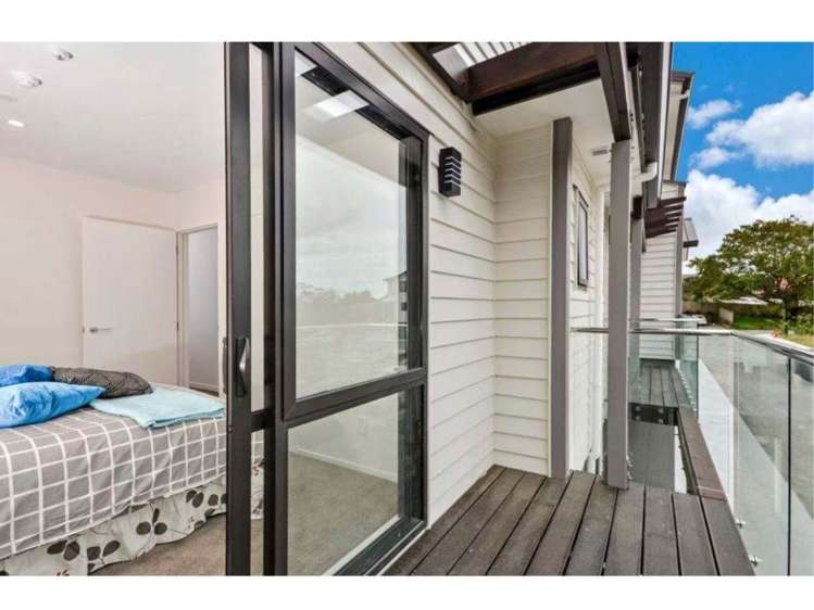 4 Peony Mews Oteha_12