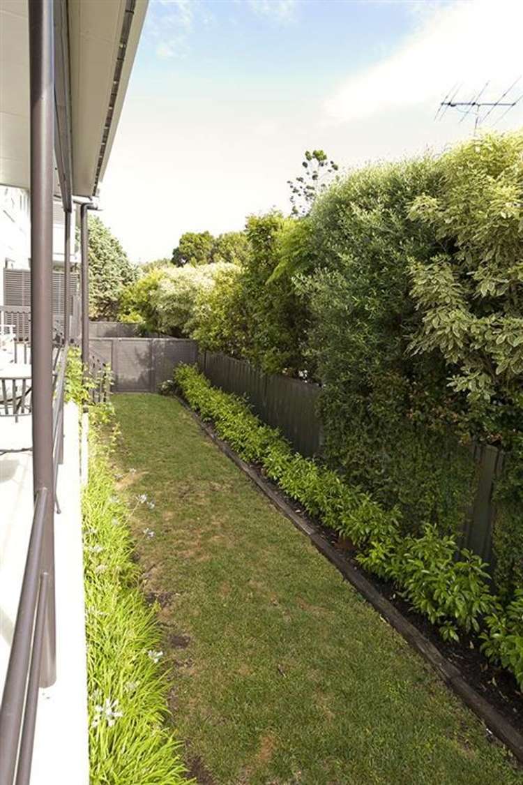 3/29 Lake Pupuke Drive Takapuna_14