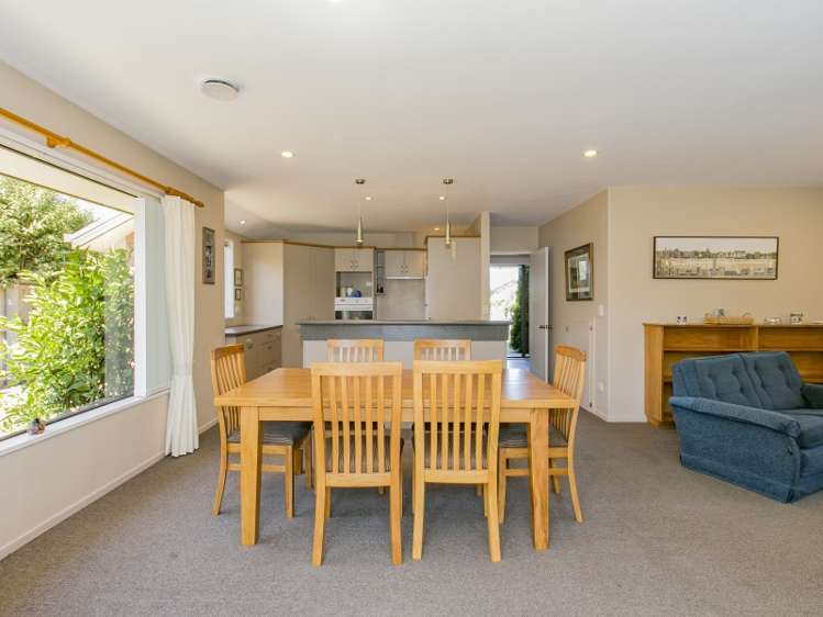 17 Kowhai Street Oxford_3