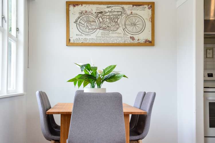 23a Portal Crescent Beerescourt_8