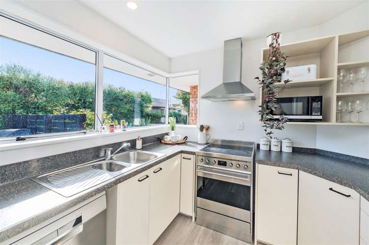 439a Bower Avenue Parklands_10