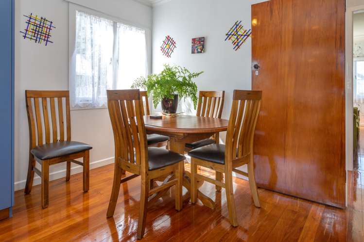 203 Banks Street Thames_10