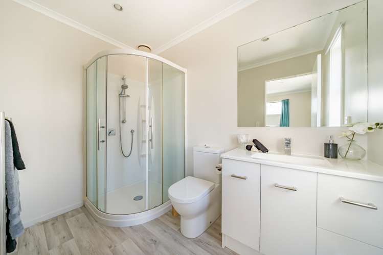 28 Latimer Way Petone_20