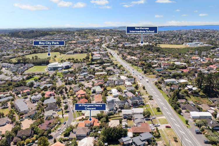 14 Margaret Henry Crescent Oteha_28