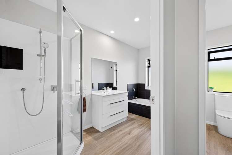 25 Lerwick Lane Waimana_17