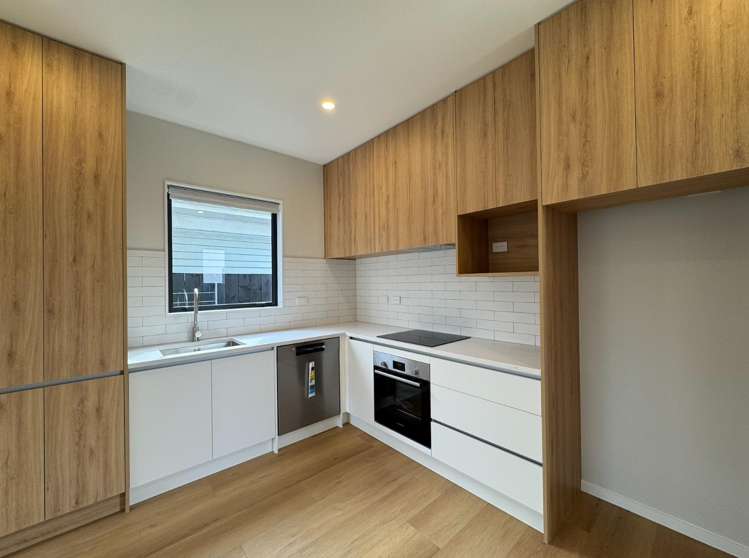 2/13 Thomas Road 10683_4