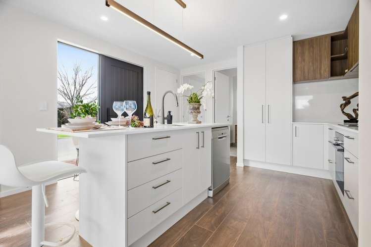 23 Carnaveron Drive Lincoln_6