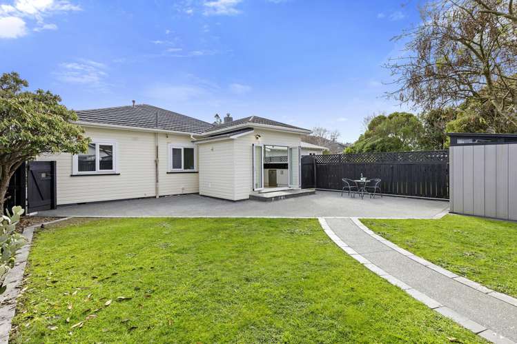 10 Byron Street Petone_20
