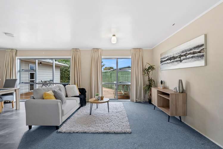 12 Curlew Place One Tree Point_5