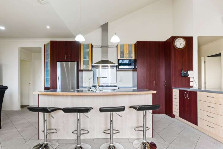 11 Gemini Place Kawaha Point_6