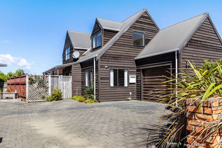 17b Bowes Crescent Strathmore Park_17