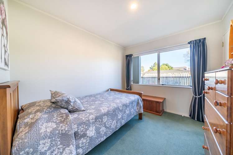 30/17 John Street Trentham_12