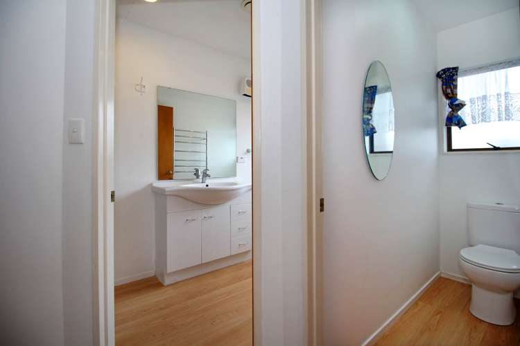 2/54 Dominion Street Takapuna_9