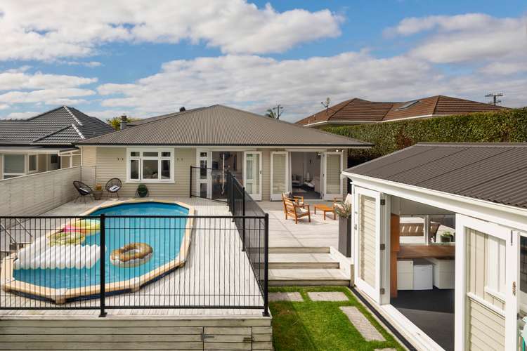 22 Parkdale Road Mount Albert_27