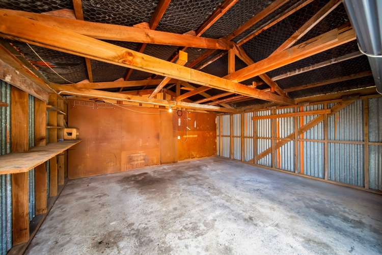 12 Selwyn Crescent College Estate_20