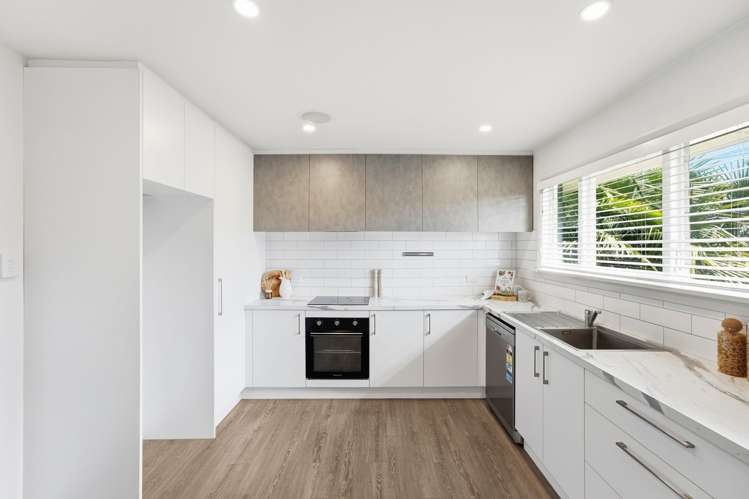 10 Torquay Place_2