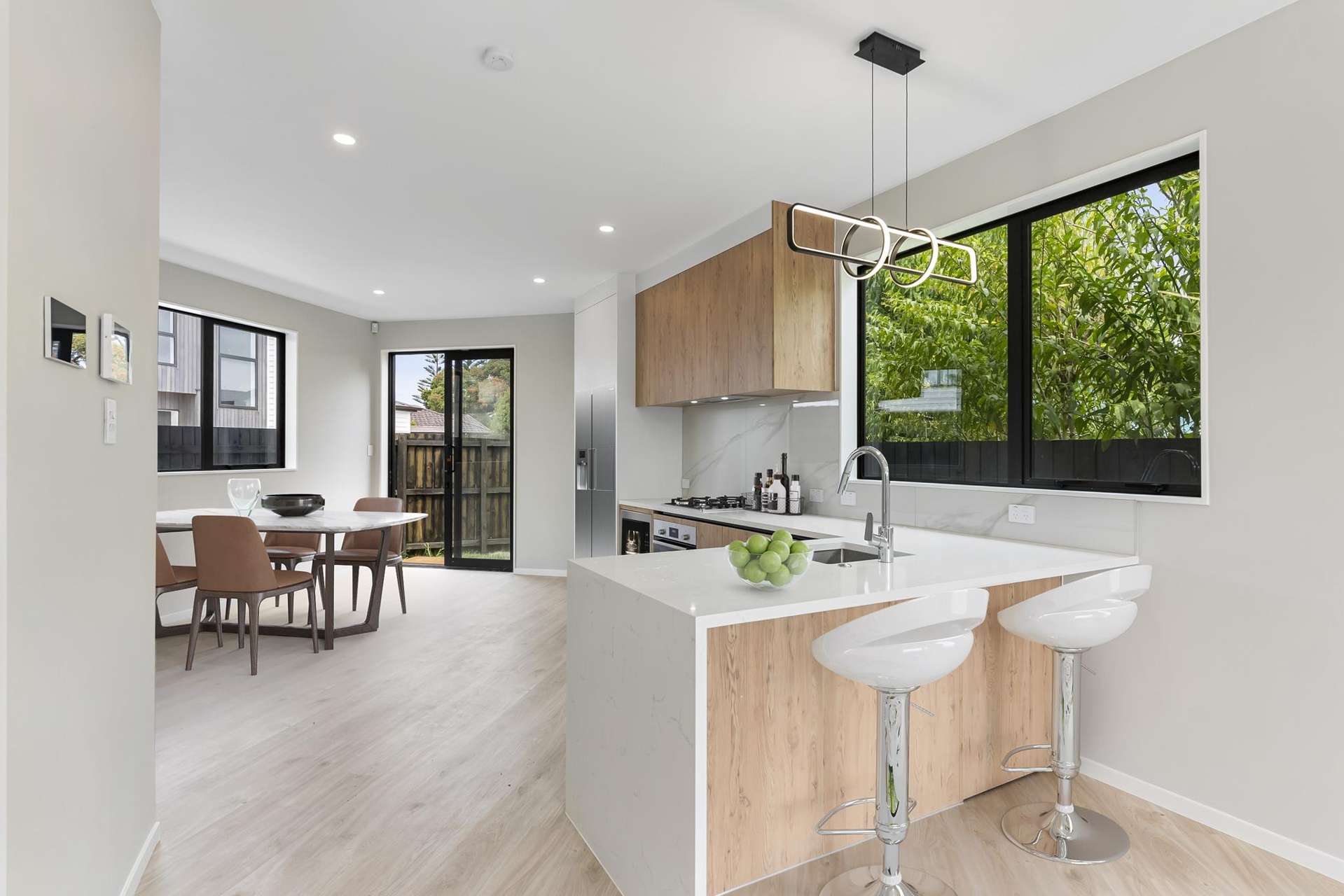 7d Edgewater Grove Orewa_0