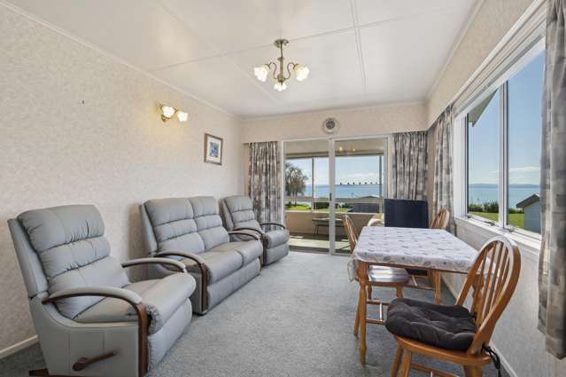 1/144 State Highway 1 Waitahanui_1