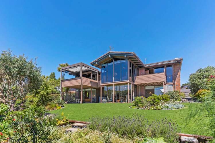 60 Pacific Parade Army Bay_50