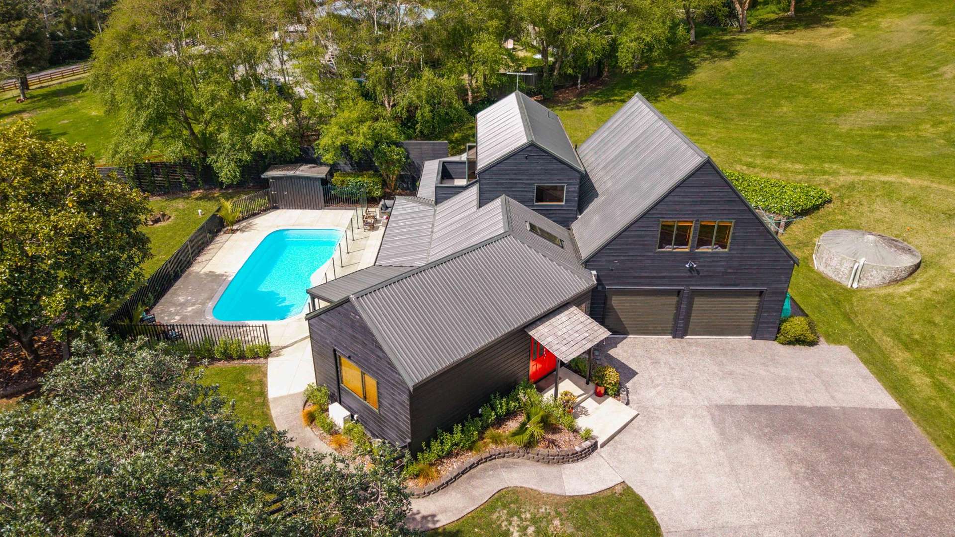 7 Attwood Road Paremoremo_0